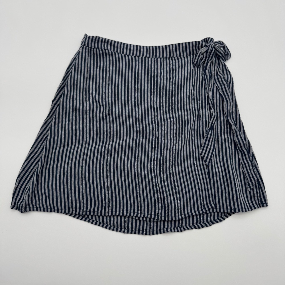 American Eagle Navy Blue White‎ Striped Wrap Mini Skirt XS Viscose Side Tie Boho